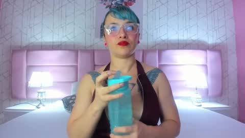 Paulina Blue online show from December 5, 2024, 6:50 pm