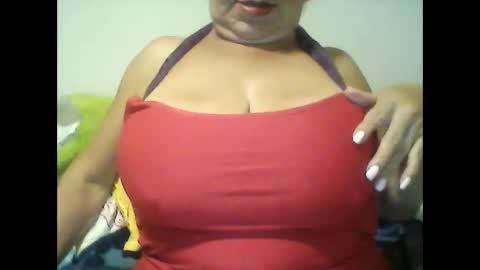 perlita070822 online show from November 19, 2024, 4:52 am