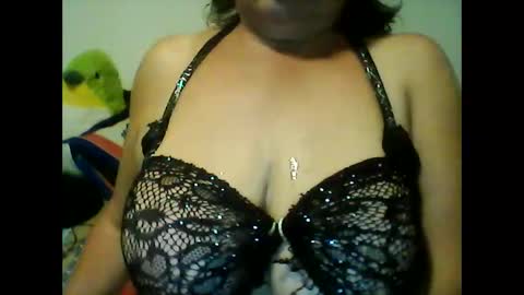 perlita070822 online show from December 11, 2024, 7:08 am