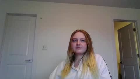 PhatAssBlond online show from November 14, 2024, 4:41 pm