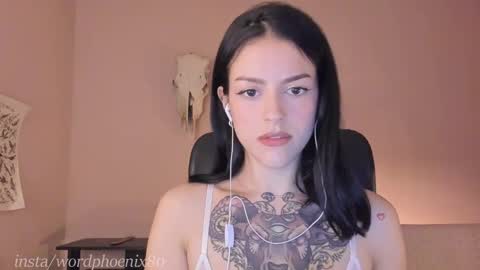 phoenixx_x online show from December 10, 2024, 11:53 pm