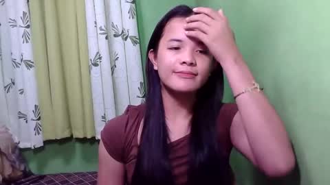 pinaymorena_rhowe online show from December 6, 2024, 10:39 pm