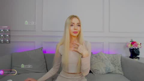 Polina online show from November 20, 2024, 6:52 pm