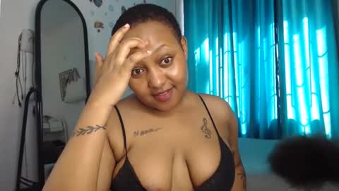 pretty_annah online show from November 20, 2024, 11:36 am