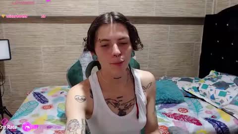 pretty_cristal22 online show from January 1, 2025, 8:48 pm