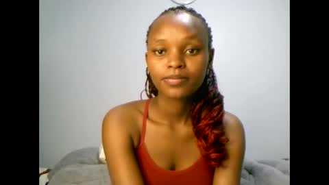 pretty_maja online show from January 10, 2025, 12:23 am