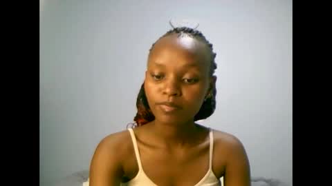 pretty_maja online show from January 1, 2025, 12:11 am