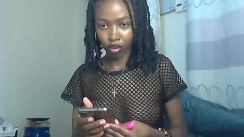 pretty_petite24 online show from November 21, 2024, 6:59 pm