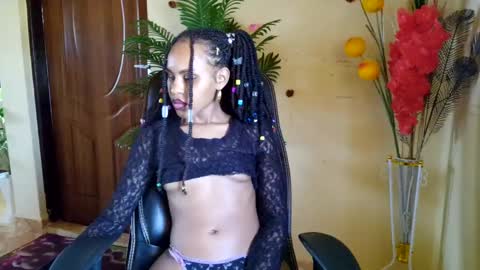 priceless_sexy online show from December 14, 2024, 9:07 am