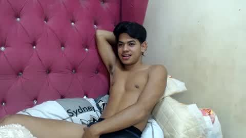 prince_cum2025 online show from January 28, 2025, 4:22 pm