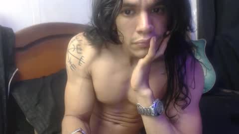 principe_oscuro online show from November 13, 2024, 5:52 pm