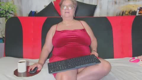 QueenPammy online show from November 15, 2024, 4:34 am