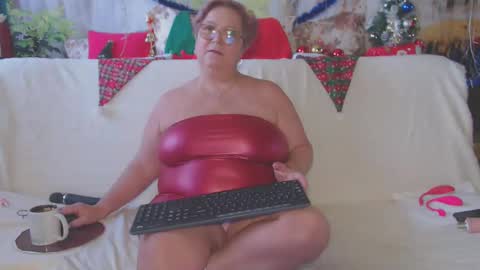 QueenPammy online show from December 13, 2024, 10:14 am