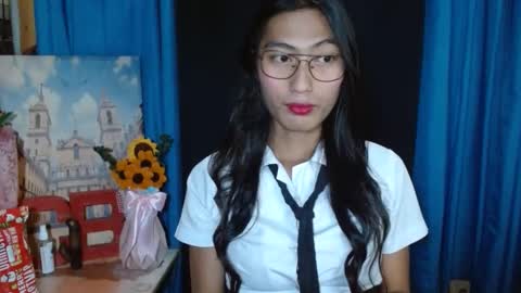 queensteffi online show from December 27, 2024, 11:46 am