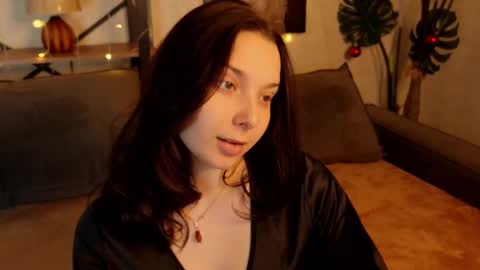 rachel_ambers online show from January 19, 2025, 11:38 am