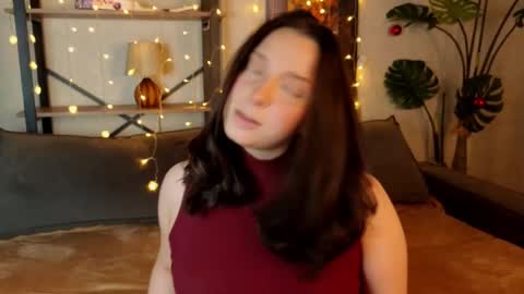 rachel_ambers online show from December 25, 2024, 12:20 pm