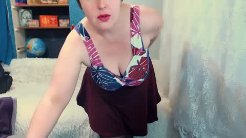 rainbowladyy online show from December 31, 2024, 2:11 pm