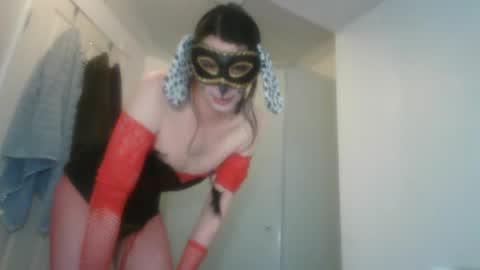 Red October SlutPuppy online show from December 6, 2024, 8:27 pm