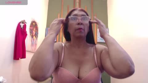 renata_milf_ online show from December 10, 2024, 11:51 am