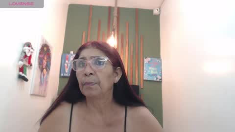 renata_milf_ online show from December 6, 2024, 12:19 pm