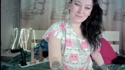 ria_32 online show from January 18, 2025, 2:27 am