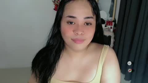 riihanna_ho online show from January 2, 2025, 8:52 am