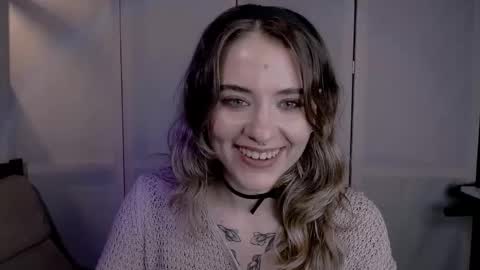 risha_laass online show from December 19, 2024, 5:05 pm