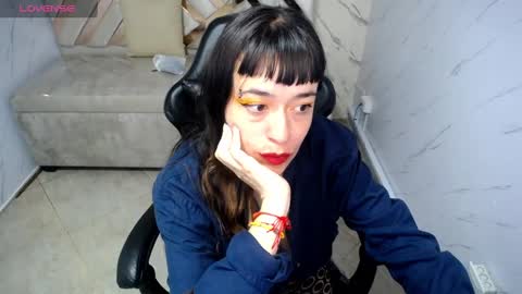 ritta_b online show from December 3, 2024, 7:51 pm