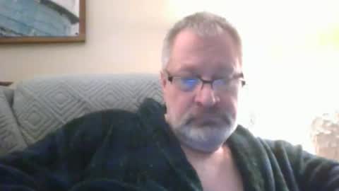 rob872217 online show from January 3, 2025, 1:28 pm