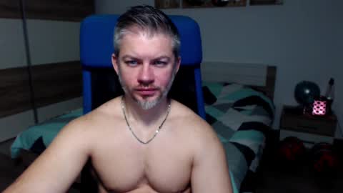 robbyshawz online show from January 15, 2025, 5:07 am