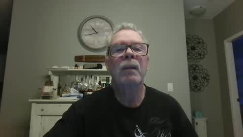 rodie01 online show from December 14, 2024, 5:44 pm