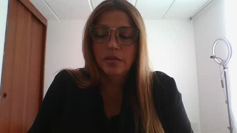 Rossana  online show from December 17, 2024, 7:38 pm