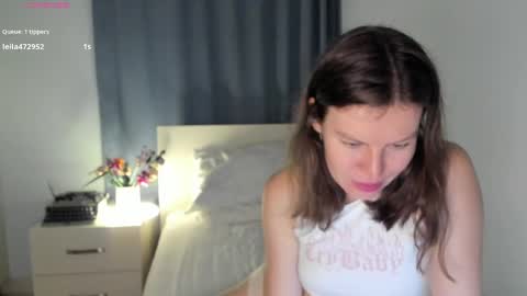 roter_rita online show from January 5, 2025, 9:33 pm