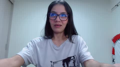 roxy_smithh online show from January 6, 2025, 3:49 am