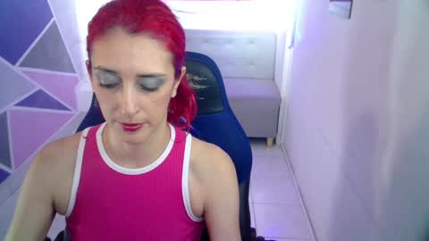 ruby_your_milf online show from December 30, 2024, 8:41 pm