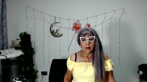 ruth_blue21 online show from December 26, 2024, 8:28 pm