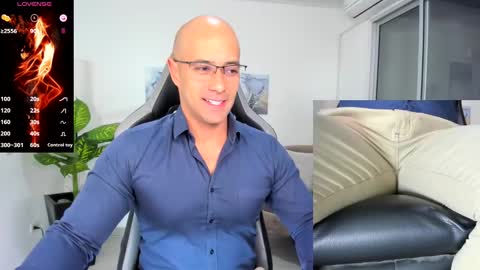 ryan_master_ online show from January 5, 2025, 9:06 am