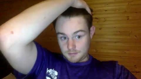 ryanhung_57 online show from December 19, 2024, 5:22 am