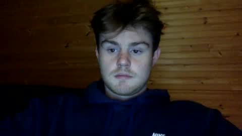 ryanhung_57 online show from December 3, 2024, 4:58 am