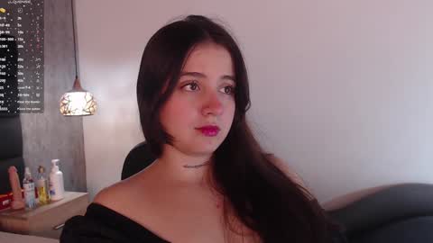 Sabrina Maria online show from December 1, 2024, 2:26 pm