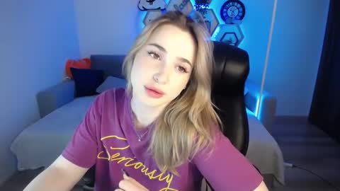 Sabrina Violet online show from December 24, 2024, 9:11 am