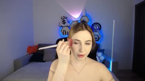 Sabrina Violet online show from December 26, 2024, 9:03 am