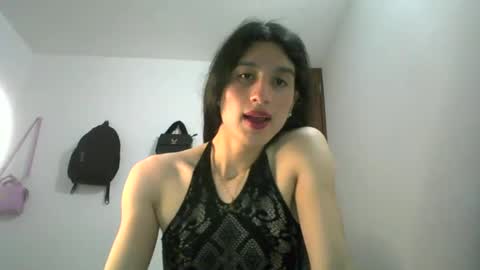 Safiro Queen online show from December 6, 2024, 1:52 am