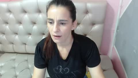 sally_lov3_ online show from November 19, 2024, 12:57 pm