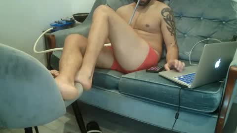 sam_love1985 online show from December 20, 2024, 2:41 pm