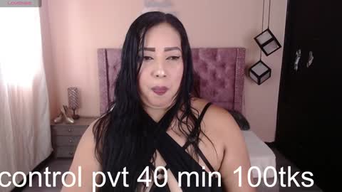 samanta_owenss online show from December 26, 2024, 11:46 am