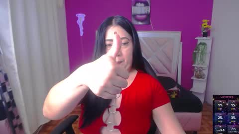 samanta_owenss online show from December 6, 2024, 11:57 am