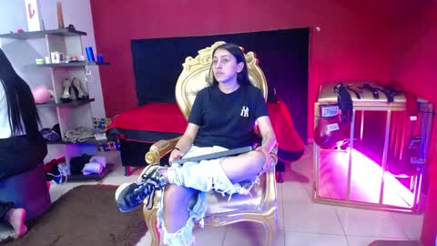  Aiko  Samantha  online show from November 12, 2024, 3:30 am