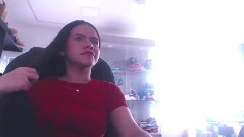 samantha_giraldo1 online show from November 24, 2024, 8:27 pm