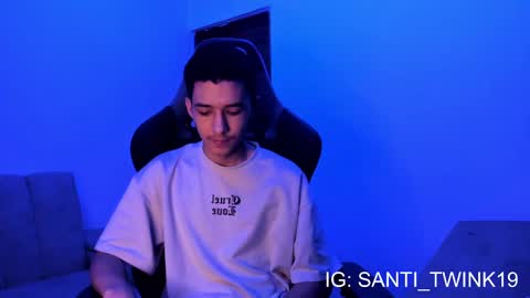 santi_twink19 online show from November 28, 2024, 11:19 am